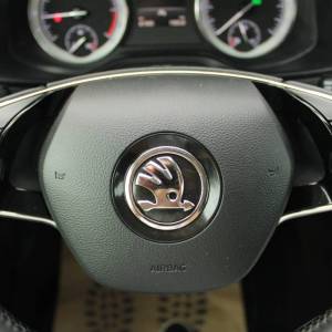 Škoda Karoq 2.0 TDi DSG *LED,NAVIGACIJA,KAMERA*