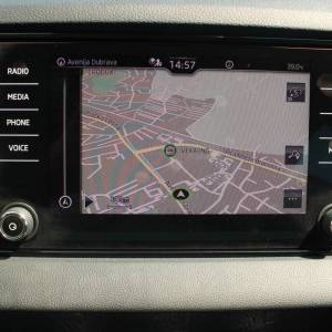 Škoda Karoq 2.0 TDi DSG *LED, NAVIGACIJA, KAMERA*