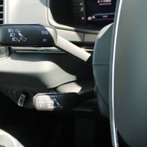 Škoda Karoq 2.0 TDi DSG Style *NAVIGACIJA,KAMERA*