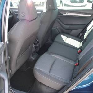 Škoda Karoq 2.0 TDi DSG Style *NAVIGACIJA,KAMERA*