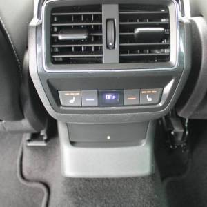 Škoda Kodiaq 2.0 TDi DSG 4x4 Premium 200ks *LED,NAVIGACIJA,KAMERA*