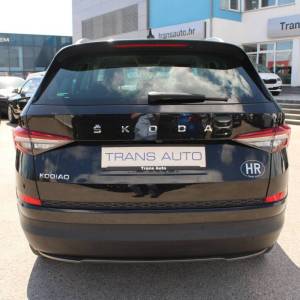 Škoda Kodiaq 2.0 TDi DSG Style 7 sjedala *LED, NAVIGACIJA, KAMERA*