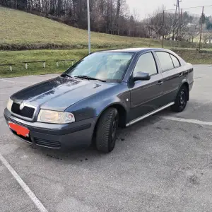 Škoda Octavia 1.6 Tour