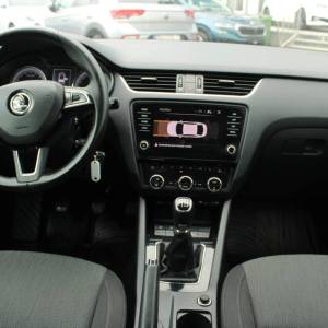 Škoda Octavia 2.0 TDi 150ks *NAVIGACIJA - nije uvoz