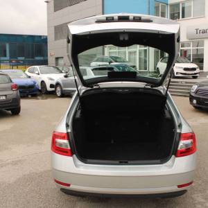 Škoda Octavia 2.0 TDi 150ks *NAVIGACIJA - nije uvoz