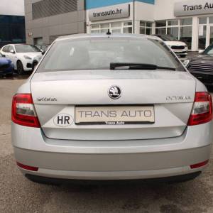 Škoda Octavia 2.0 TDi 150ks *NAVIGACIJA - nije uvoz
