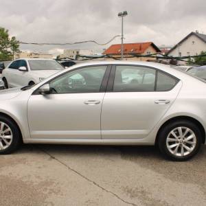 Škoda Octavia 2.0 TDi 150ks *NAVIGACIJA - nije uvoz