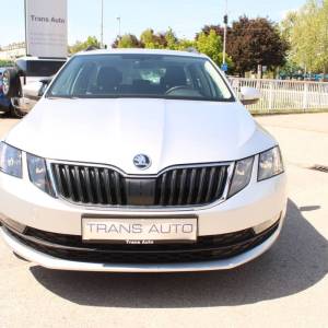 Škoda Octavia Combi 2.0 TDi DSG *NAVIGACIJA*