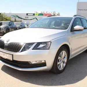 Škoda Octavia Combi 2.0 TDi DSG *NAVIGACIJA*