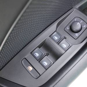 Škoda Octavia Combi 2.0 TDi DSG *LED, NAVIGACIJA*