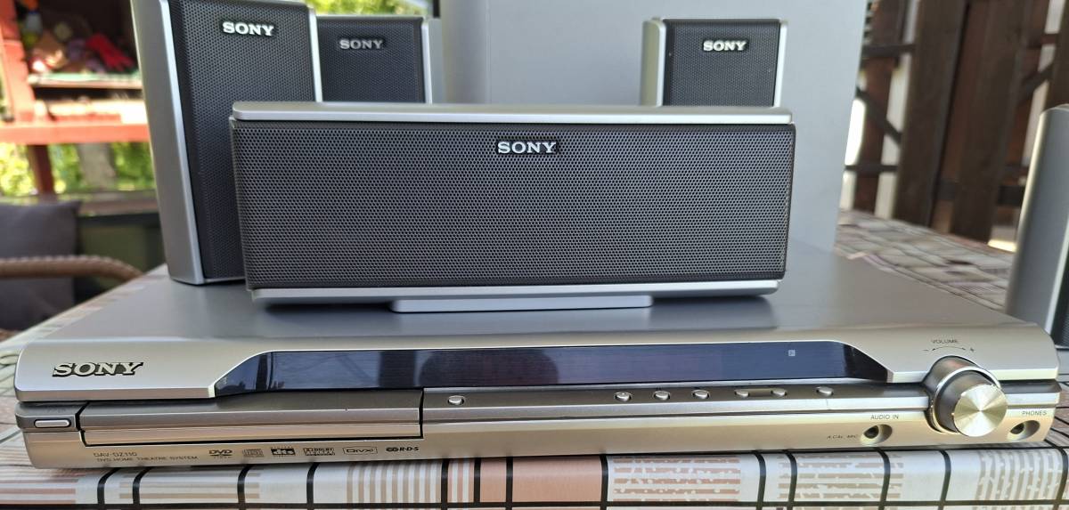 SONY HCD-DZ110