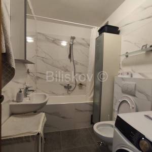 Split Bol dugoročan najam 2 sobe