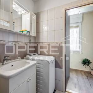 Split centar (Dobri) – 2 apartmana u jednom stanu / vrhunska investicija u srcu 