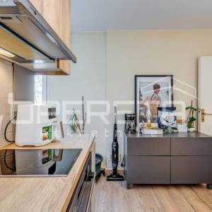 Split centar (Dobri) – 2 apartmana u jednom stanu / vrhunska investicija u srcu 