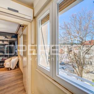 Split centar (Dobri) – 2 apartmana u jednom stanu / vrhunska investicija u srcu 