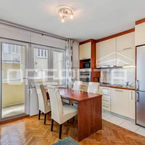 Split centar (Dobri) – 2 apartmana u jednom stanu / vrhunska investicija u srcu 