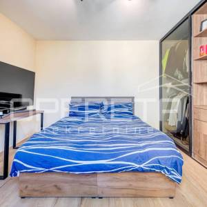Split centar (Dobri) – 2 apartmana u jednom stanu / vrhunska investicija u srcu 