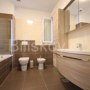 Split, Žnjan prodaja luksuzni stan 101 m2 i lođa 26 m2