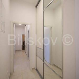Split, Žnjan prodaja luksuzni stan 101 m2 i lođa 26 m2