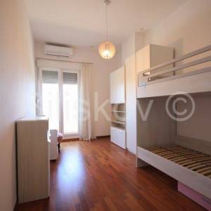 Split, Žnjan prodaja luksuzni stan 101 m2 i lođa 26 m2