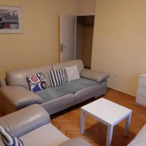 Srednjaci, 3S stan s loggiom 55m2, svi sadržaji u blizini, od 15.06.