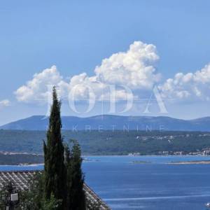 Stan Crikvenica prodaja | 2S+DB | pogled na more | blizu plaže | useljivo