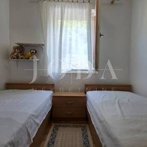 Stan Crikvenica prodaja | 2S+DB | pogled na more | blizu plaže | useljivo