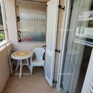 Stan na prodaju – Mareda, 400 m od plaže