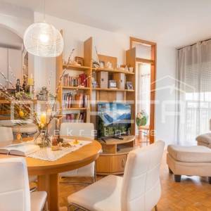 STAN PRODAJA, TRAVNO, Kopernikova ulica, 61 m2, 4-soban
