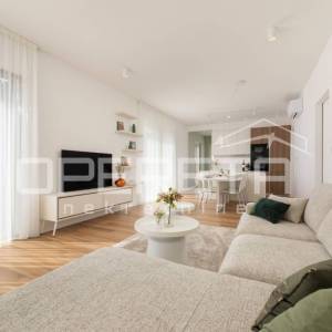 Stan u novogradnji na 1 min od mora, Malinska, 128 m2