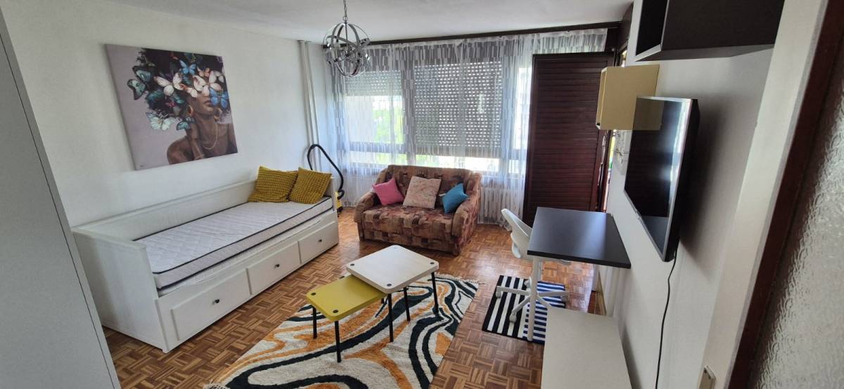 Stan: Zagreb (Travno), 40.00 m2