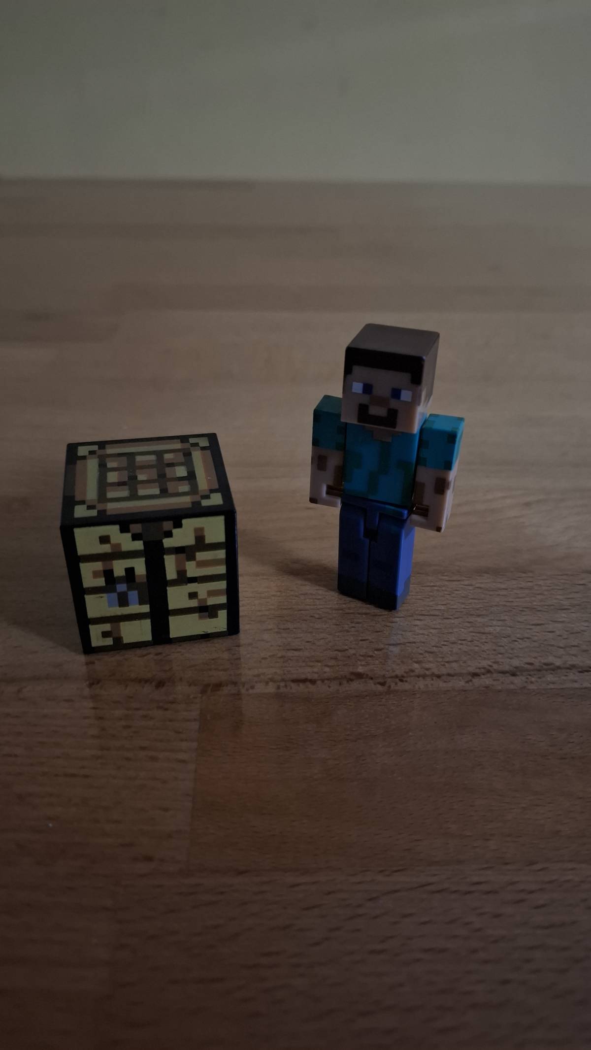 Steve i Crafting table figurice 2014 - Minecraft