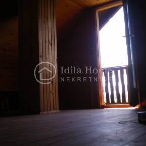 Stubica donja/LEPA VES/vikedica sa 1187m2 zemljišta