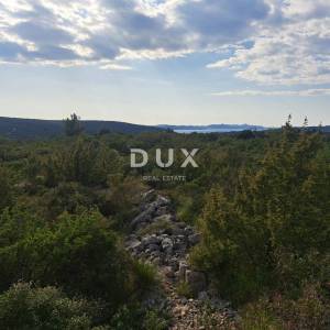 SUKOŠAN, DEBELJAK - Građevinsko zemljište sa pogledom na more 