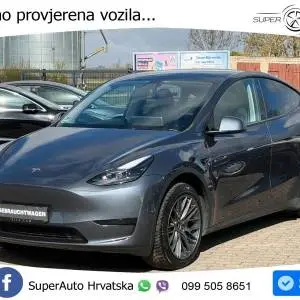 Tesla Model Y 299 KS, PANO+360+KEY+GR SJED+VIRT+LANE