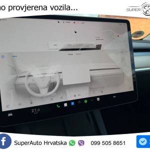 Tesla Model Y 299 KS, PANO+360+KEY+GR SJED+VIRT+LANE