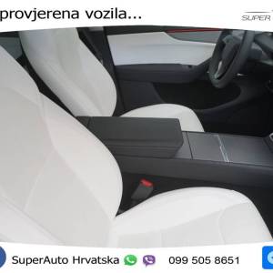Tesla Model Y AWD Premium Long Range 514 KS, PANO+360+ACC+GR SJED+LED+LANE