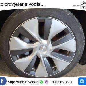 Tesla Model Y Long Range Dual Motor AWD 514 KS, LED+ACC+4xGR SJED+PANO+VIRT