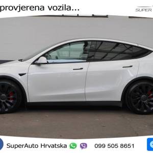Tesla Model Y Performance 534 KS, PANO+KAM+ACC+GR SJED+KEY+LED+LANE