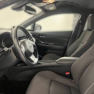 Toyota C-Hr 1.8 HYBRID B - 3 godine jamstva