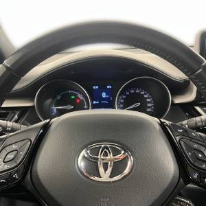 Toyota C-Hr 1.8 HYBRID B - 3 godine jamstva