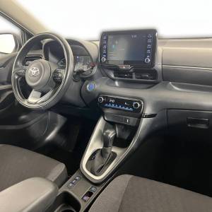 Toyota Yaris 1.5 HSD HB 5D E-CVT SOL - 3 godine jamstva