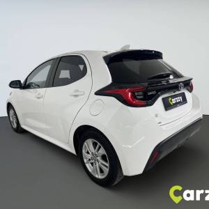 Toyota Yaris 1.5 HSD HB 5D E-CVT SOL - 3 godine jamstva
