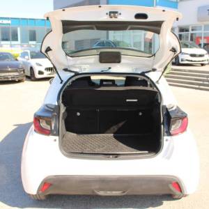 Toyota Yaris 1.5 Hybrid AUTOMATIK *NAVIGACIJA, KAMERA*