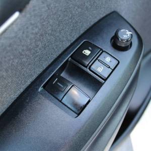 Toyota Yaris 1.5 Hybrid AUTOMATIK *NAVIGACIJA, KAMERA*