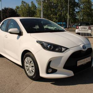 Toyota Yaris 1.5 Hybrid AUTOMATIK *NAVIGACIJA, KAMERA*
