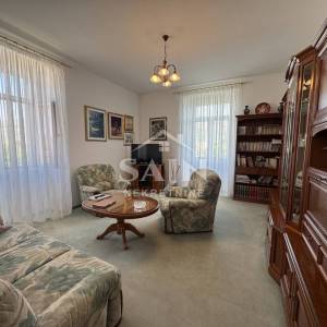 Trogir/Dvoetažni stan 198 m² 50 m od mora