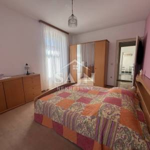 Trogir/Dvoetažni stan 198 m² 50 m od mora