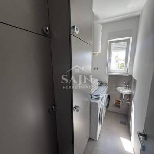 Trogir/Kompletno namješten 4-soban stan u centru