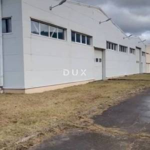UDBINA - Dugoročni najam industrijske hale 3.524 m² s vlastitom trafostanicom (360 kW)